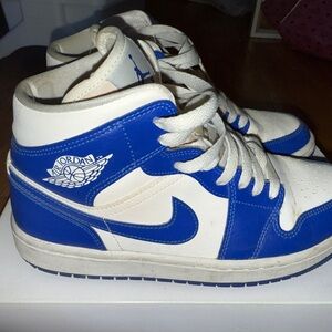 Air Jordan 1 Kentucky Blue Sneakers Mid